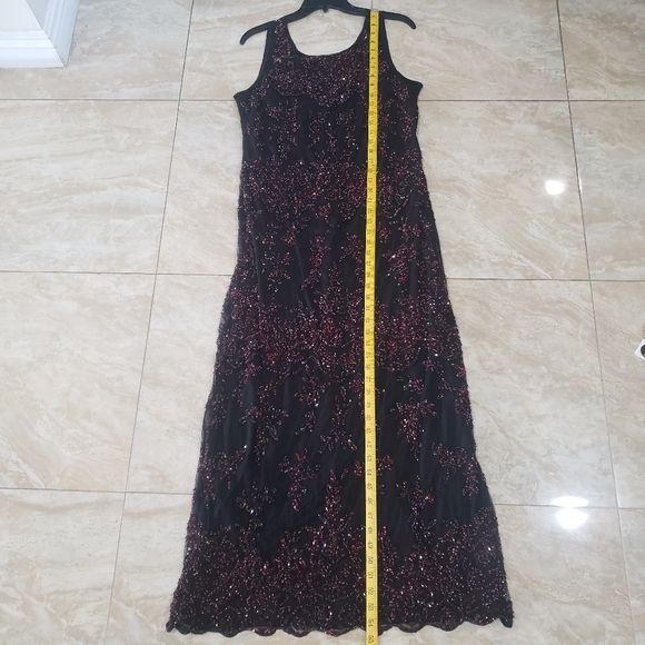 Pisarro Nights Dress - Picture 3 of 10